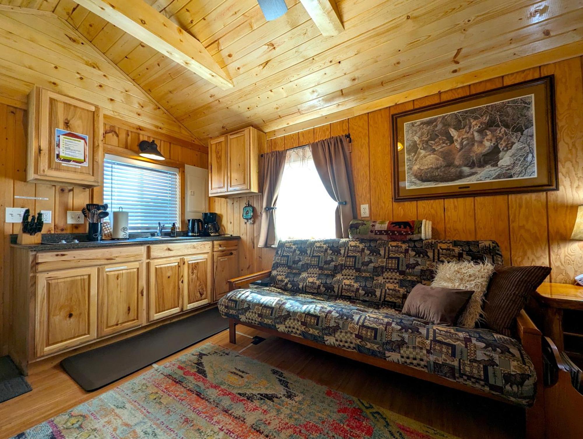 Yellowstone'S Treasure Cabins Gardiner Exterior foto